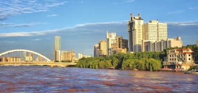 護(hù)好黃河水 保衛(wèi)蘭州藍(lán) 再造金城綠——蘭州市加強(qiáng)黃河流域生態(tài)保護(hù)、推進(jìn)高質(zhì)量發(fā)展綜述