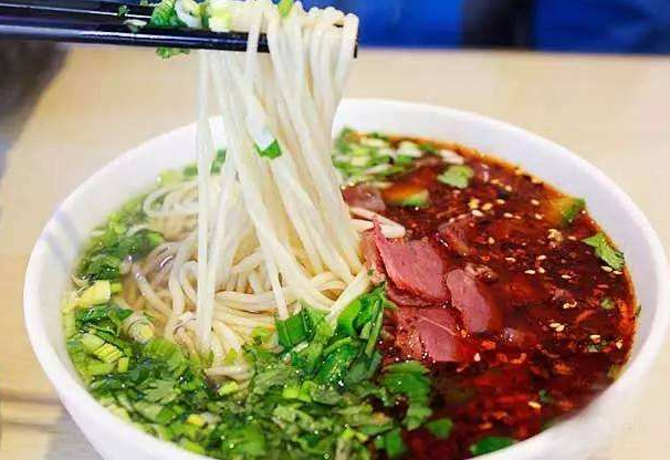 @蘭州人，這些牛肉面大數(shù)據(jù)你了解嗎？ 這份《報(bào)告》給出了答案