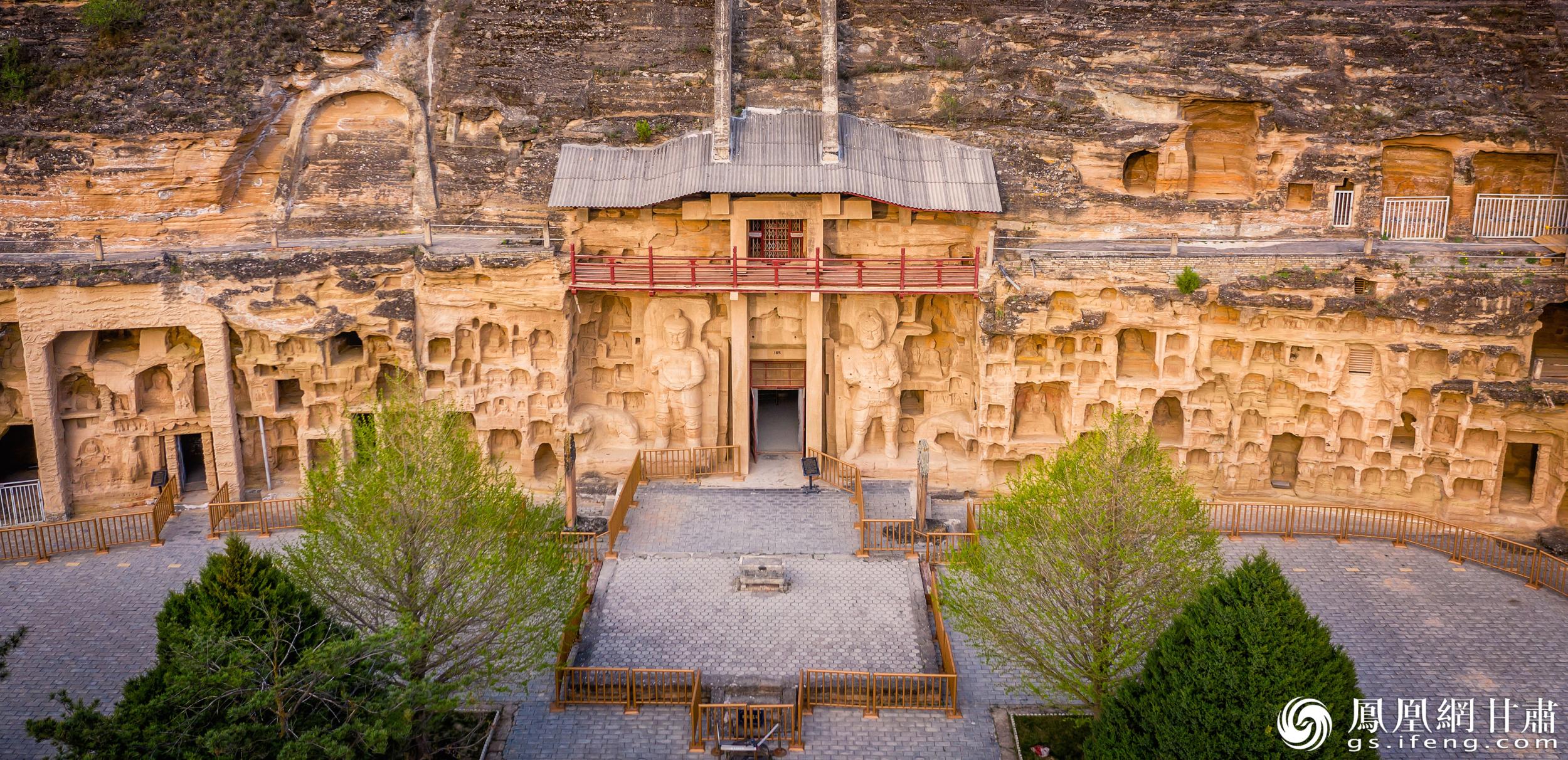 北石窟寺始建于北魏，經(jīng)多個朝代增修形成密集窟龕。北石窟寺文物保護研究所供圖